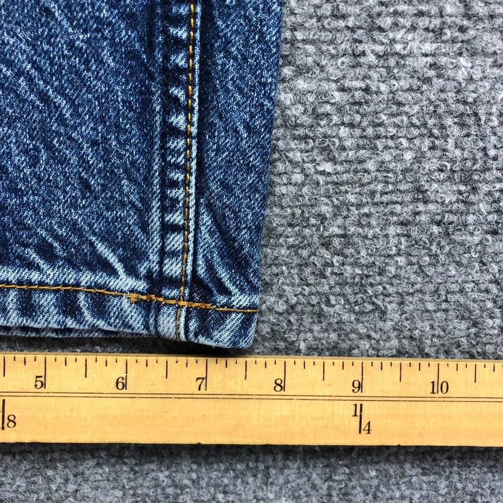 Levis 501 Mens Original Fit Straight Leg Blue Denim Jeans 32x32 Medium Wash